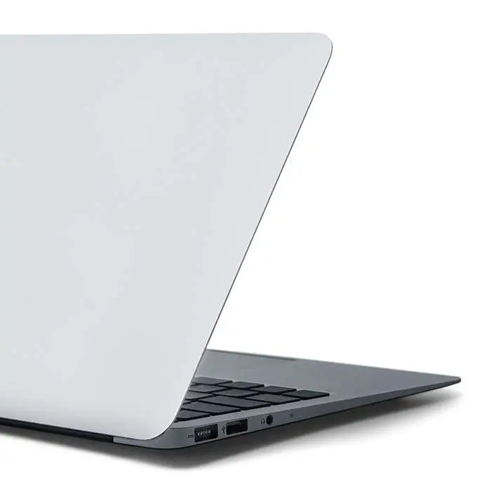 wymiana obudowy w laptopie