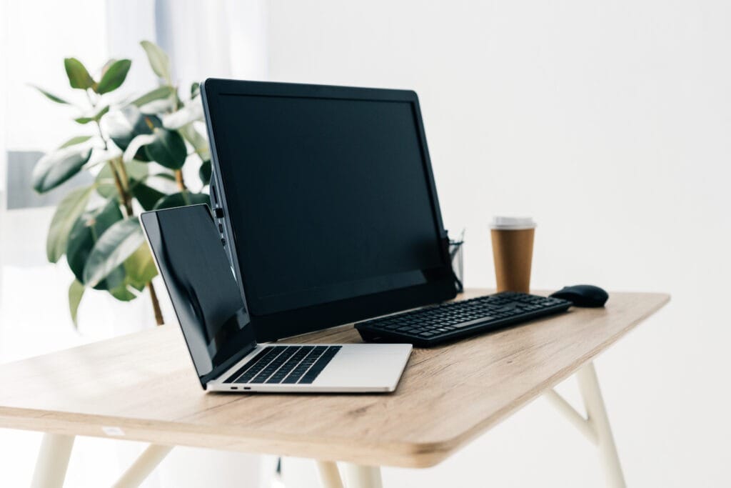 laptop się zawiesza